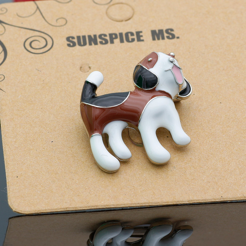 Femei drăguțe câine animal broșă ace copii fete accesorii haine auriu negru galben broșe email cadouri aniversare bijuterii