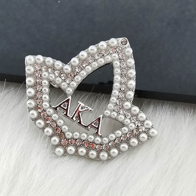 Moda greacă Sorority Leaf Pins Strass Perle Broșă Cămașă Rever Insigna Bijuterii cu ridicata Cadou