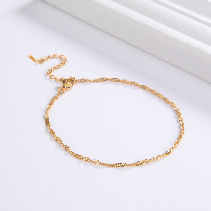 Skyrim Fashion Twist Water Wave Picior Brățară de gleznă din oțel inoxidabil de culoare aurie, lanț de picior de plajă, bijuterii pentru gleznă pentru femei, fete