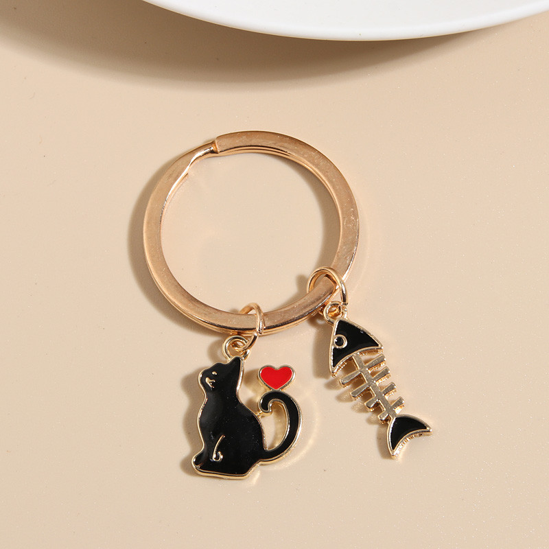 Armas emailist võtmehoidja kassi kalaluust südamest võtmehoidja looma võtmehoidjad suveniirkingitused naistele meestele käekoti aksessuaar DIY ehted