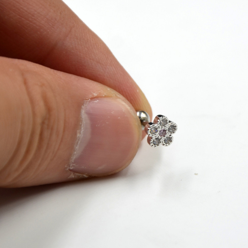 1 ks piercing do ucha z chirurgickej ocele, okrúhly zirkón, CZ drahokam, slivkový kvet, špirála, tragus, chrupavka, náušnica, 16g