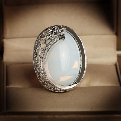 NOVI Luksuzni vintage prsten za par s graviranjem Tian Yu Egg Noodle za žene Ovalni pun dijamanta Poklon za Valentinovo Veleprodaja nakita