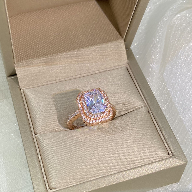 UUS Õrn Princess Baguette täisteemantidega paarisõrmus roosa kullaga naistele geomeetrilisest kristallist sõbrapäeva ehted