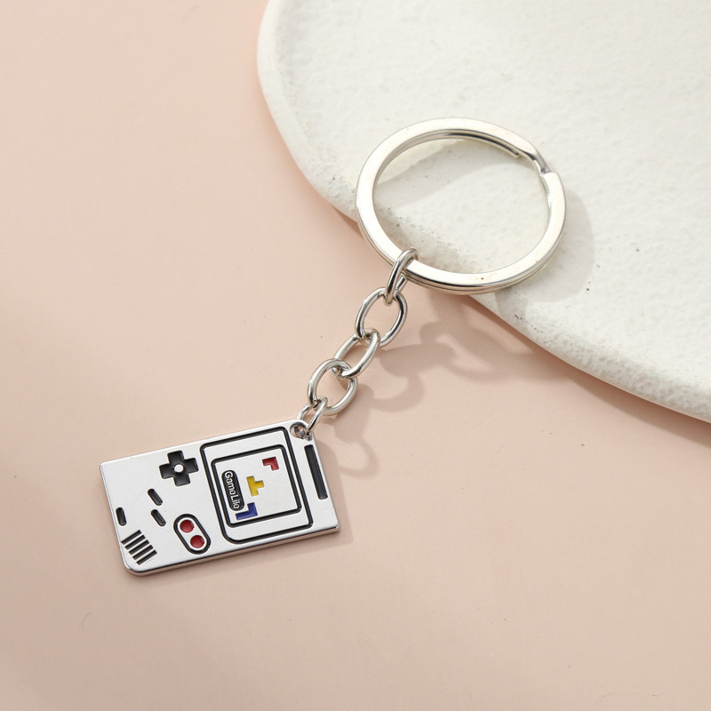 3 stiluri de mașină de joc nostalgică breloc Gamepad breloc breloc emailat cadouri suvenir pentru femei bărbați bijuterii lucrate manual