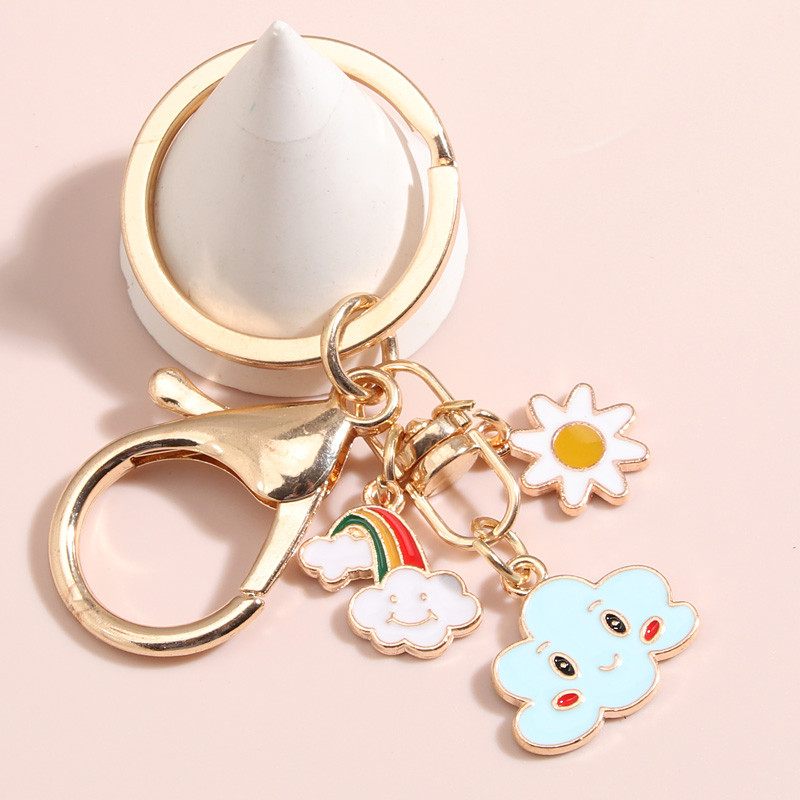 Cartoon Emajl Nebo Privjesak za ključeve Dugin cvijet Oblak Privjesak za ključeve Osmijeh na licu Privjesci za ključeve za prijateljstvo Pokloni za parove DIY ručno izrađeni nakit
