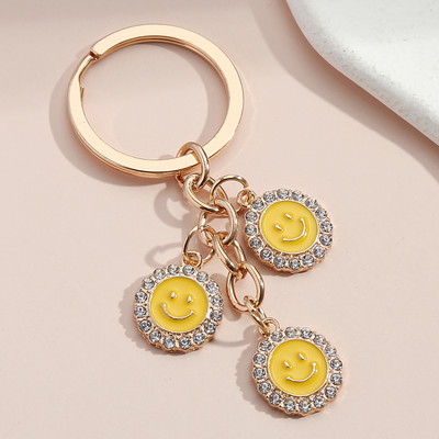Breloc drăguț emailat Smile Face Breloc Breloc rotund Cadouri de prietenie pentru femei Bărbați Accesoriu geantă Bijuterii lucrate manual DIY
