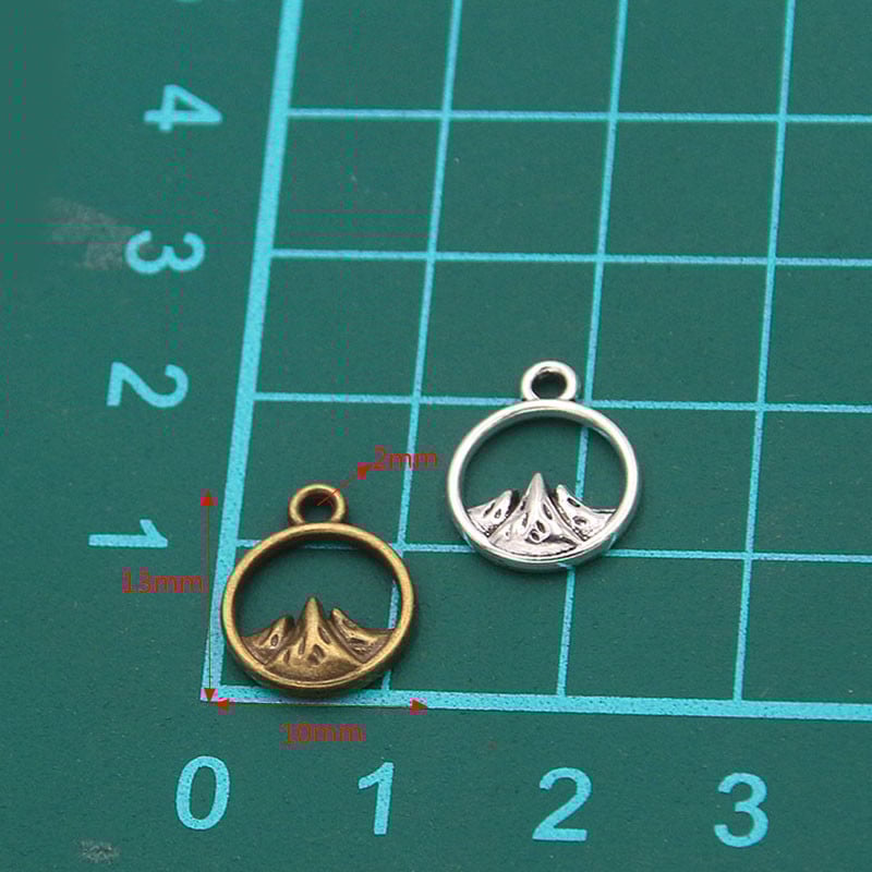 60 bucăți 10 x 13 mm Brelocuri rotunde de munte mici, pandantive naturale, decorare manuală, vintage, pentru realizarea de bijuterii DIY.