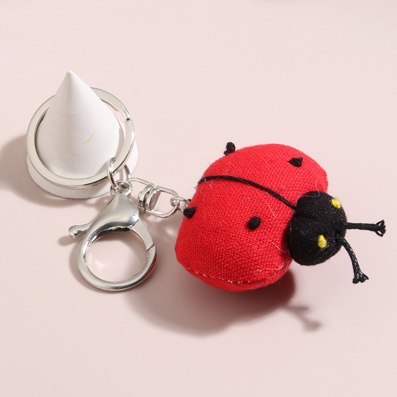 Încântătoare țesături lucrate manual Buburuză Animal Breloc Pânză de bumbac Breloc pentru femei Bărbați Copii DIY Cadouri delicate de petrecere de aniversare