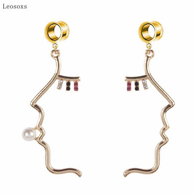 Leosoxs 2 bucăți litere de personalitate europeană și americană agrafă frunze triunghi pandantiv bijuterii piercing pentru ureche