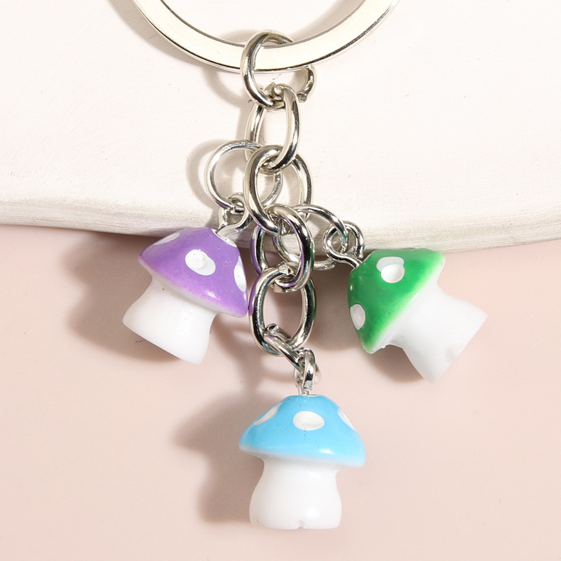 Breloc drăguț cu ciuperci colorate din rășină Cadouri de suvenir pentru femei, bărbați, accesoriu geantă, chei de mașină, bijuterii lucrate manual