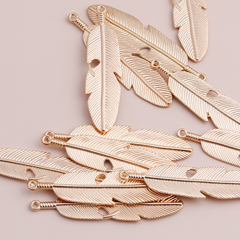 5 bucăți 15*57 mm de culoare aurie brelocuri cu pene mari Pandantive pentru cercei de bricolaj, coliere, fabricarea de aripi, brelocuri, accesorii de bijuterii