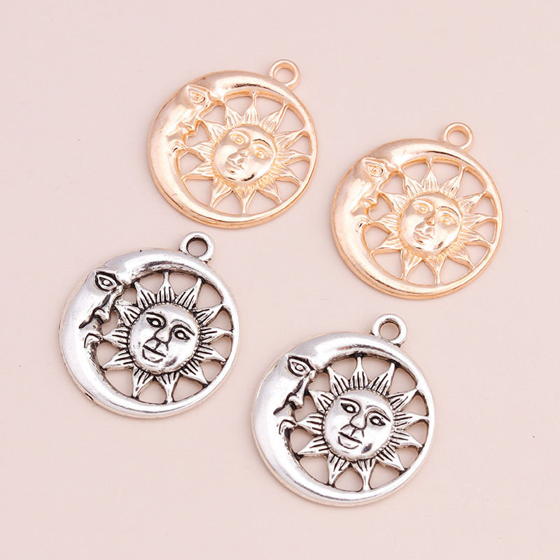 10 bucăți 30x26mm bijuterii retro DIY Luna Soare Pandantive Brelocuri pentru realizarea de brățări Colieri Accesorii de culoare argintie antică