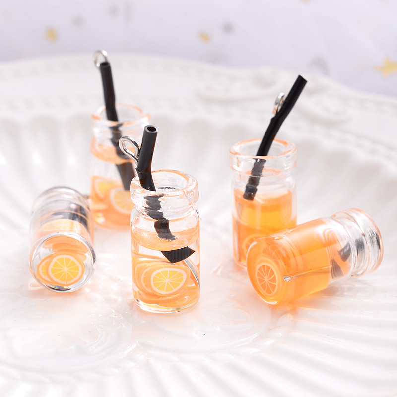 10 vnt Charms Vaisiai Apelsinų Arbūzas Citrinų Sultys Pakabukas Mini Stiklinis Dervos Butelis Pakabukai Auskarams Karolių papuošalų gamyba