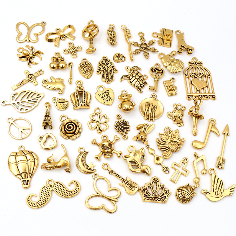 30 ks Zmiešané štýly Zvieracie srdce List Kvet Koruna Prívesky Prívesky DIY Šperky Nálezy pre náhrdelník Náramok Príslušenstvo