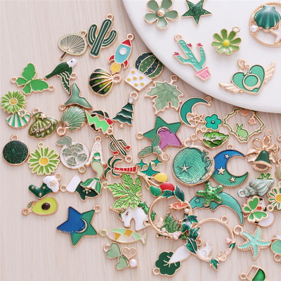 50 ks/sada farebných smaltovaných dievčenských dizajnérskych príveskov pre dámsky náramok, DIY šperky, príslušenstvo na výrobu príveskov, náhrdelníkov a náušníc