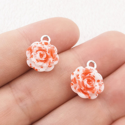 30 de bucăți Breloc cu trandafiri din rășină Smalț din rășină cu trandafir roșu Pandantive pentru femei Brățară bricolaj Breloc Mărgele Bijuterii Găsirea unui cadou zilnic