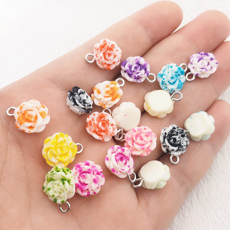 30 de bucăți Breloc cu trandafiri din rășină Smalț din rășină cu trandafir roșu Pandantive pentru femei Brățară bricolaj Breloc Mărgele Bijuterii Găsirea unui cadou zilnic