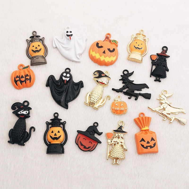 10 bucăți din aliaj de Halloween, dovleac, fantomă, mătură, lilieci, smalț, pandantiv pentru realizarea de bijuterii, brățară, colier, descoperiri