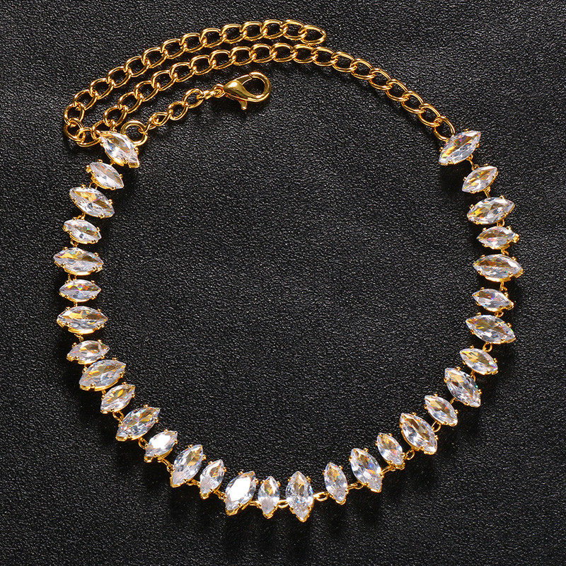 Stonefans Brățară de gleznă de lux cu zirconiu cubic de culoare argintie pentru femei Bijuterii de lanț de picior neregulate în formă de romb