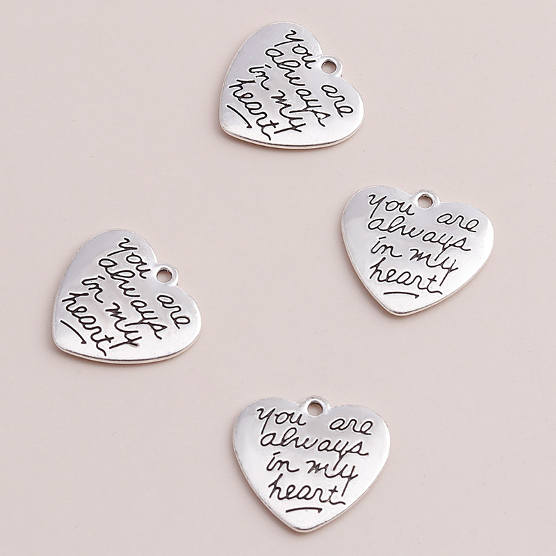 10 buc 23x21mm Inimi retro sculptate Sunteți mereu în inima mea Litere Pandantive Brelocuri pentru realizarea de coliere Accesorii
