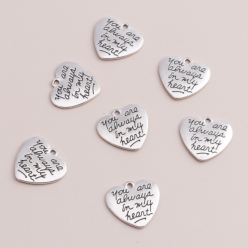 10 buc 23x21mm Inimi retro sculptate Sunteți mereu în inima mea Litere Pandantive Brelocuri pentru realizarea de coliere Accesorii