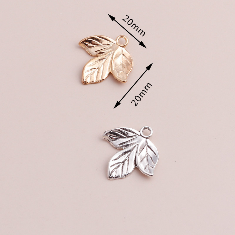 20 buc. Pandantive cu trei frunze de modă, brățări de bricolaj, frunze de epocă, mărgele, farmece, fabricarea de coliere, accesorii 20x20mm