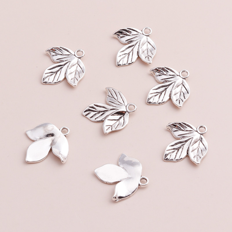 20 buc. Pandantive cu trei frunze de modă, brățări de bricolaj, frunze de epocă, mărgele, farmece, fabricarea de coliere, accesorii 20x20mm