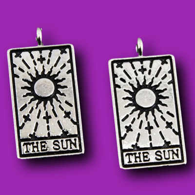 15 komada mješovite posrebrene vještičje tarot karte za proricanje Mjesec Sunce Svijet Privjesak DIY šarm narukvica Ogrlica Izrada nakita