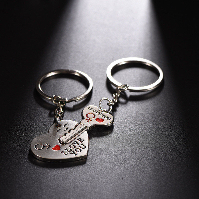 Breloc din metal Love-Vânzare fierbinte Breloc de modă din aliaj de zinc, placat cu argint, Cadou pentru iubiți Breloc din metal