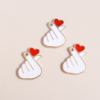 10db 13*13mm Romantikus Zománc Love Heart Bűbáj nyaklánchoz Medálok Fülbevalók Barkácsolás Színes Mini Bűbáj Ékszer keresés