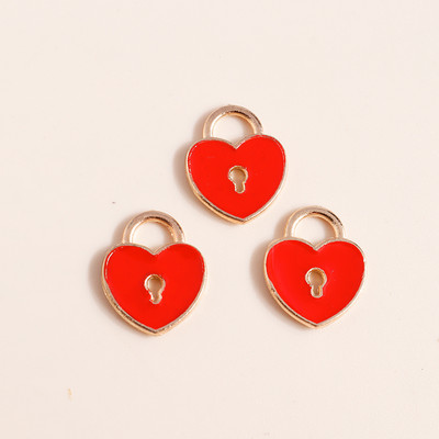 10db 13*13mm Romantikus Zománc Love Heart Bűbáj nyaklánchoz Medálok Fülbevalók Barkácsolás Színes Mini Bűbáj Ékszer keresés