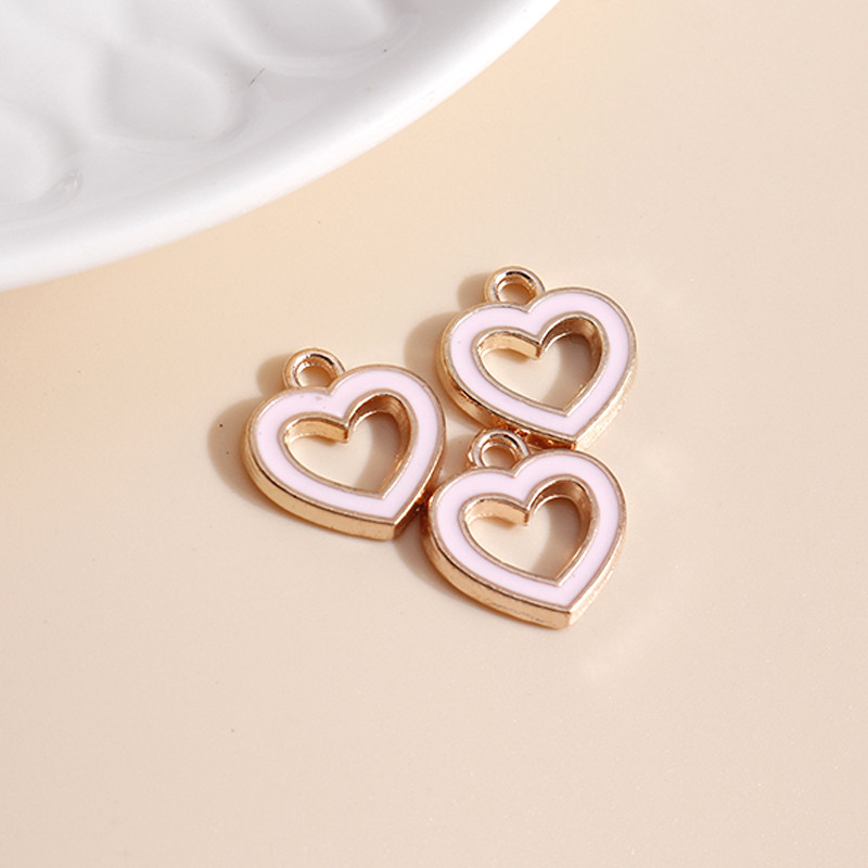 10db 13*13mm Romantikus Zománc Love Heart Bűbáj nyaklánchoz Medálok Fülbevalók Barkácsolás Színes Mini Bűbáj Ékszer keresés