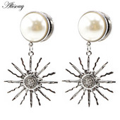 Alisouy 2PCS nerūdijančio plieno cirkonio perlų saulės gėlių pakabukas ausų kištukai tuneliai plėtimosi tempimo matuokliai kūno auskarų vėrimo papuošalai