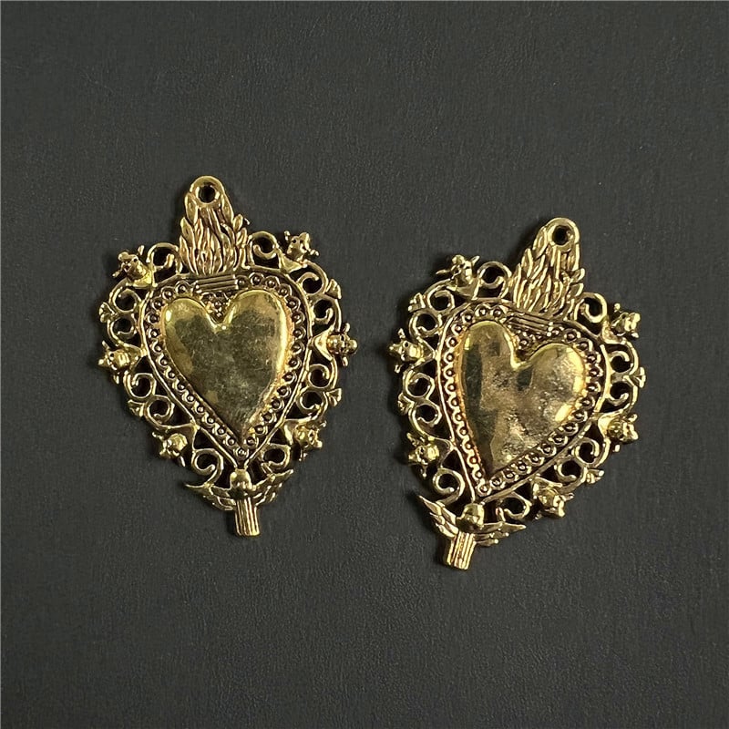 6 bucăți de culoare argint/aurie brelocuri inimă sacră pandantive tradiționale Corazon accesoriu pentru fabricarea de bijuterii lucrate manual DIY