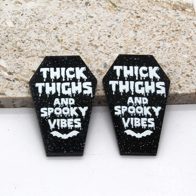 6 bucăți/pachet Brelocuri amuzante din acrilic de Halloween COUPSE GROSE ȘI VIBRAȚE INSPIROZATOARE Pandantive cu litere pentru breloc pentru cercei, bijuterii DIY