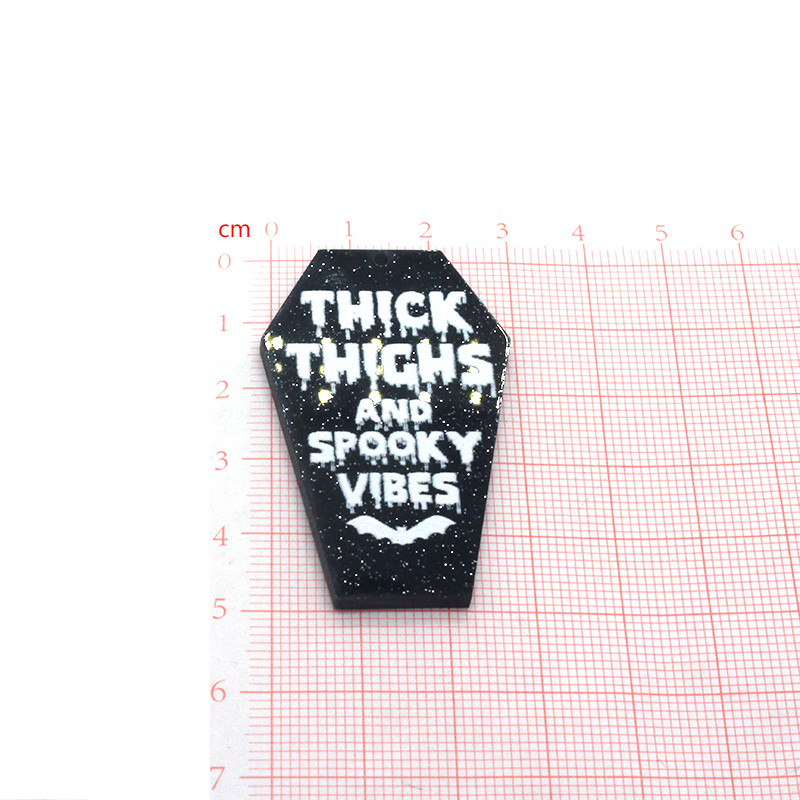 6 bucăți/pachet Brelocuri amuzante din acrilic de Halloween COUPSE GROSE ȘI VIBRAȚE INSPIROZATOARE Pandantive cu litere pentru breloc pentru cercei, bijuterii DIY