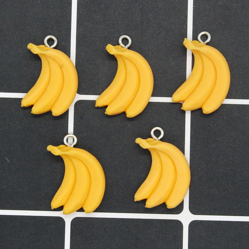 20 kom/lot Mix Mini voćne smole privjesci slatka jagoda banana breskva hrana privjesci za naušnice narukvice DIY šarm Napravite nakit D49