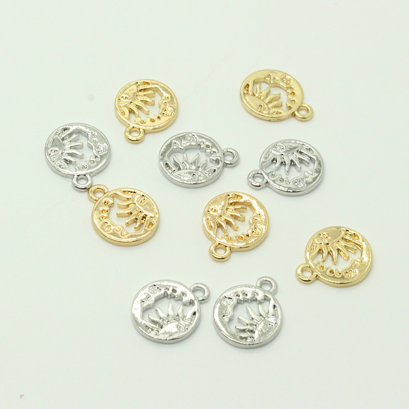 10 komada male šuplje naušnice Sun Moon Privjesci od legure DIY Bohemia Ženske naušnice Privjesak Dodatak Metalni privjesak Izrada nakita