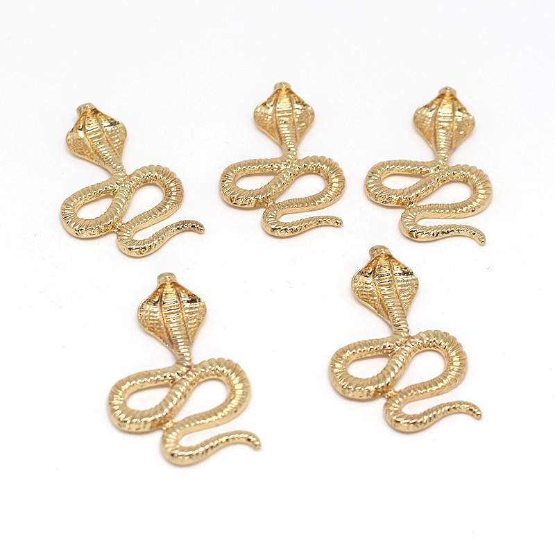 5 vnt Pankų auksinės kobros gyvatės auskarai metaliniai pakabukai, 3D gyvūnai, didelės gyvatės, karoliai, pakabukas, pasidaryk pats papuošalų kūrimas