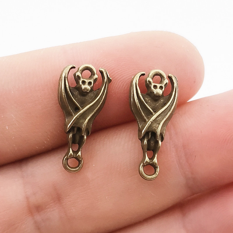 15 bucăți 20 * 9 mm mini brelocuri liliac negru pandantiv gotic punk bricolaj realizarea de cercei brățară colier accesorii distractive creative pandantiv