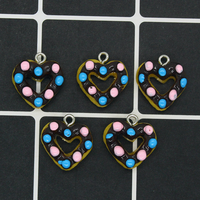 10 buc/loturi Mini Simulare Alimente Prăjitură Popsicle Rașină Brelocuri Drăguț DIY Bijuterii Inimi Pandantiv Pentru Cercei Brățară Accesoriu pentru Păr