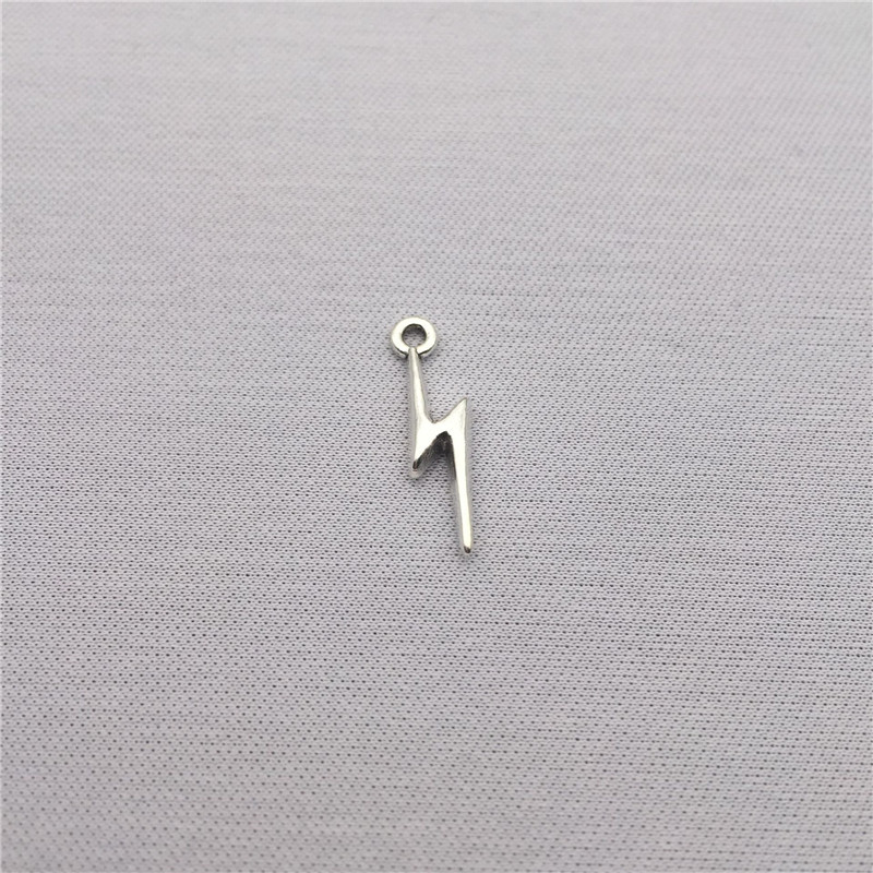 10 bucăți fulger mic, aliaj de zinc, farmece pentru cercei, picături de urechi, descoperiri, bricolaj, brățară lucrată manual, colier, pandantiv, accesoriu de bijuterii C222