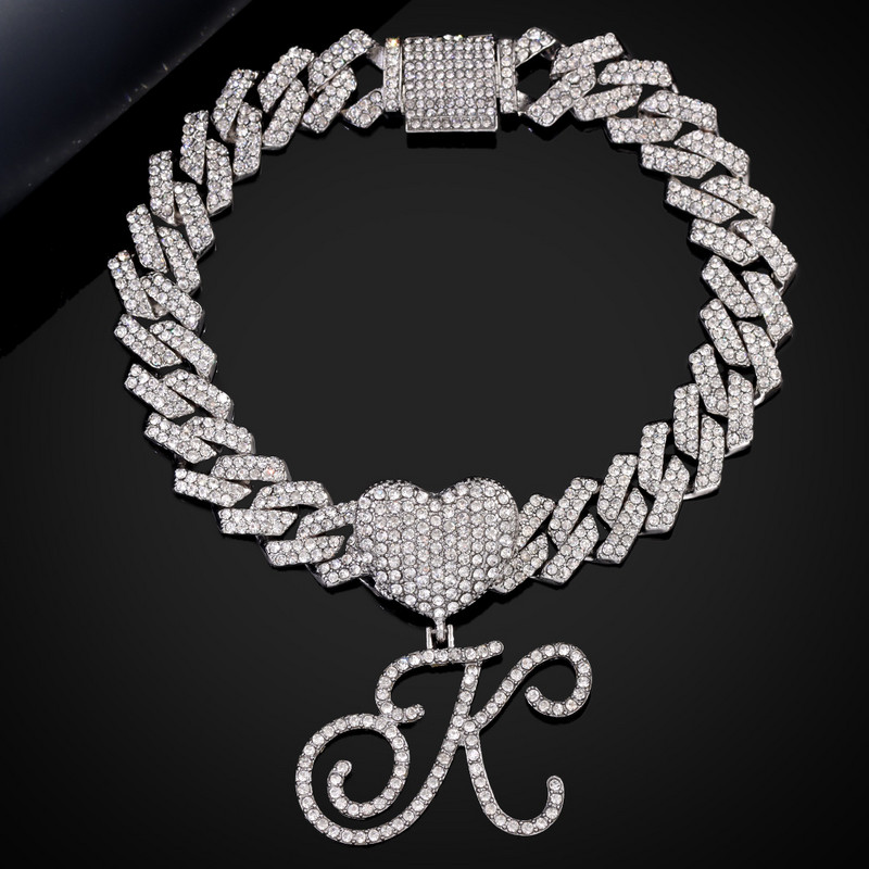 La modă Iced Out Crystal Cursive Letter gleznă pentru femei Bling AAA Prong Cuban Link gleznă Lanț AZ Alfabet gleznă Bijuterii punk