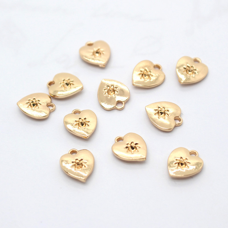 5 bucăți inimioare mici, simple sculptate, cercei, brelocuri, conector din aliaj, descoperiri, pandantiv pentru cercei, colier, bijuterii.