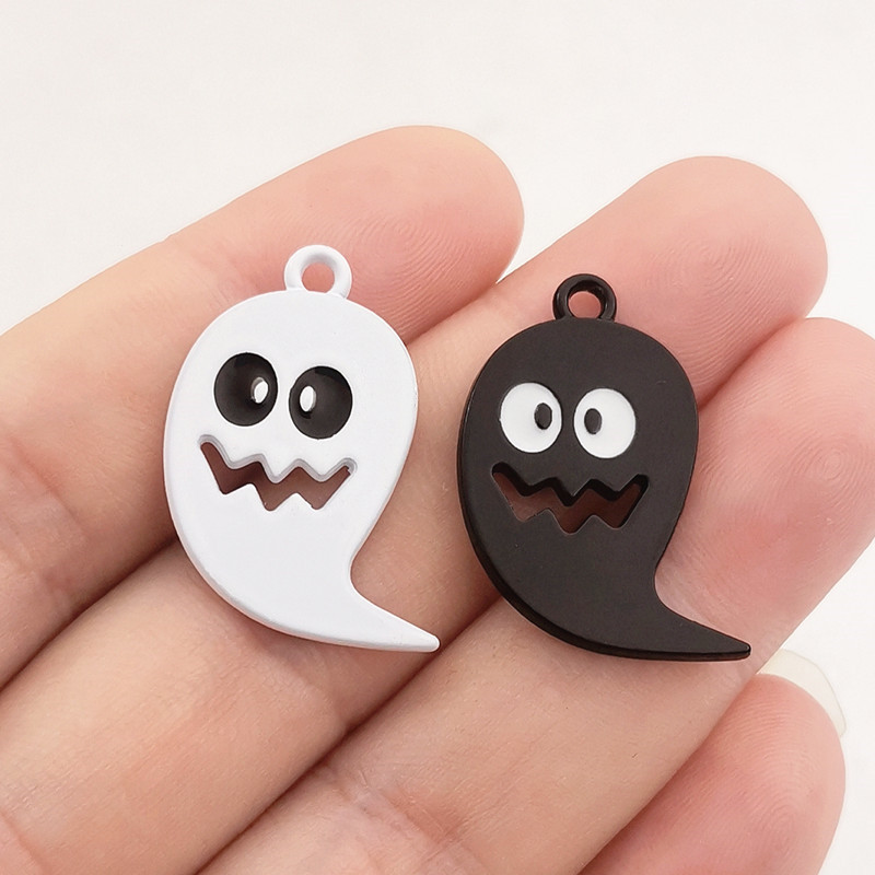 6 bucăți 29*24 mm Brelocuri de Halloween din aliaj de zinc emailat Brelocuri fantome pandantiv Brelocuri de designer potrivite pentru realizarea de bijuterii DIY descoperiri de bijuterii