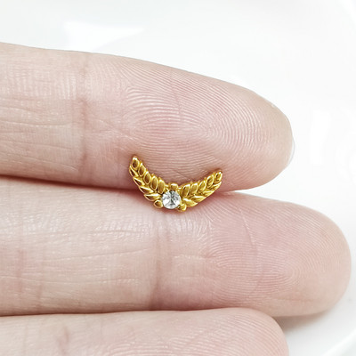 Három virágos Labret piercing Forward Helix CZ szárnyas fülbevaló 100% 316L rozsdamentes acél belső menetes Tragus Stud