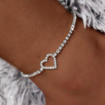 Huitan Fancy Hollow Out Heart Glezen Гривна Жени 1Pcs Крак Верига Любов Глезена Anklet Момиче Подарък Декларация Бижута Едро Насипни