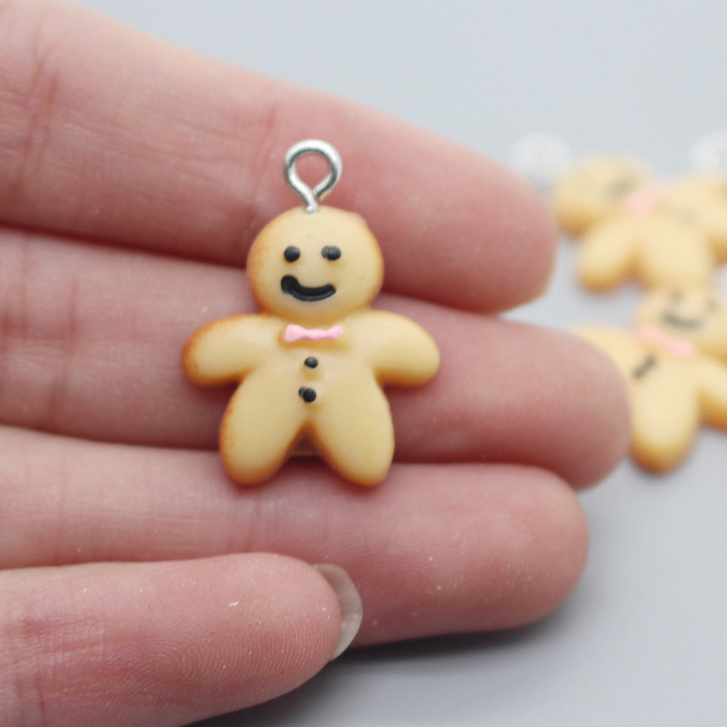 12 buc. Mini rășină Gingerbread Man Bijuterii de Crăciun Faceți accesoriu Cercei de Crăciun Brățară Panglică Decorare pandantive Material