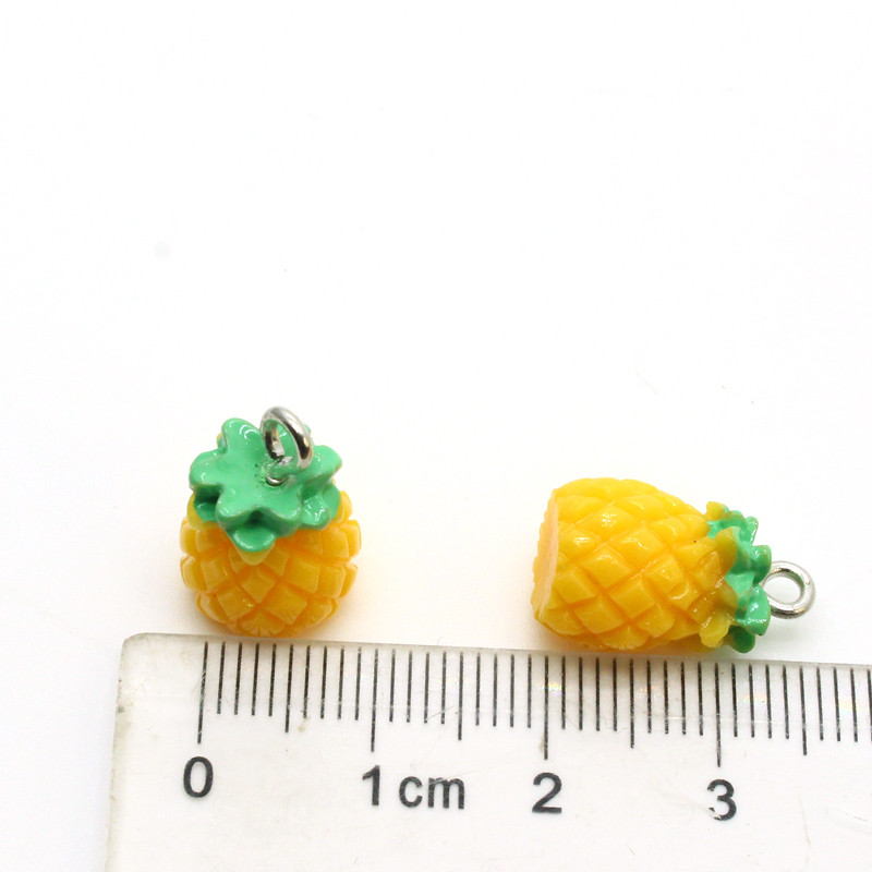 10 vnt Kawaii Mini vaisių ananasų auskarai dervos pakabukai "pasidaryk pats" amatų maisto pakabukai karoliui raktų pakabukai papuošalai pagaminti priedai