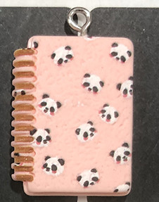 Amestecați 10 buc/pachet Mini Panda Notebook Brelocuri din rășină Amuzant și drăguț Papetarie pandantive cu spatele plat pentru cercei breloc DIY bijuterii